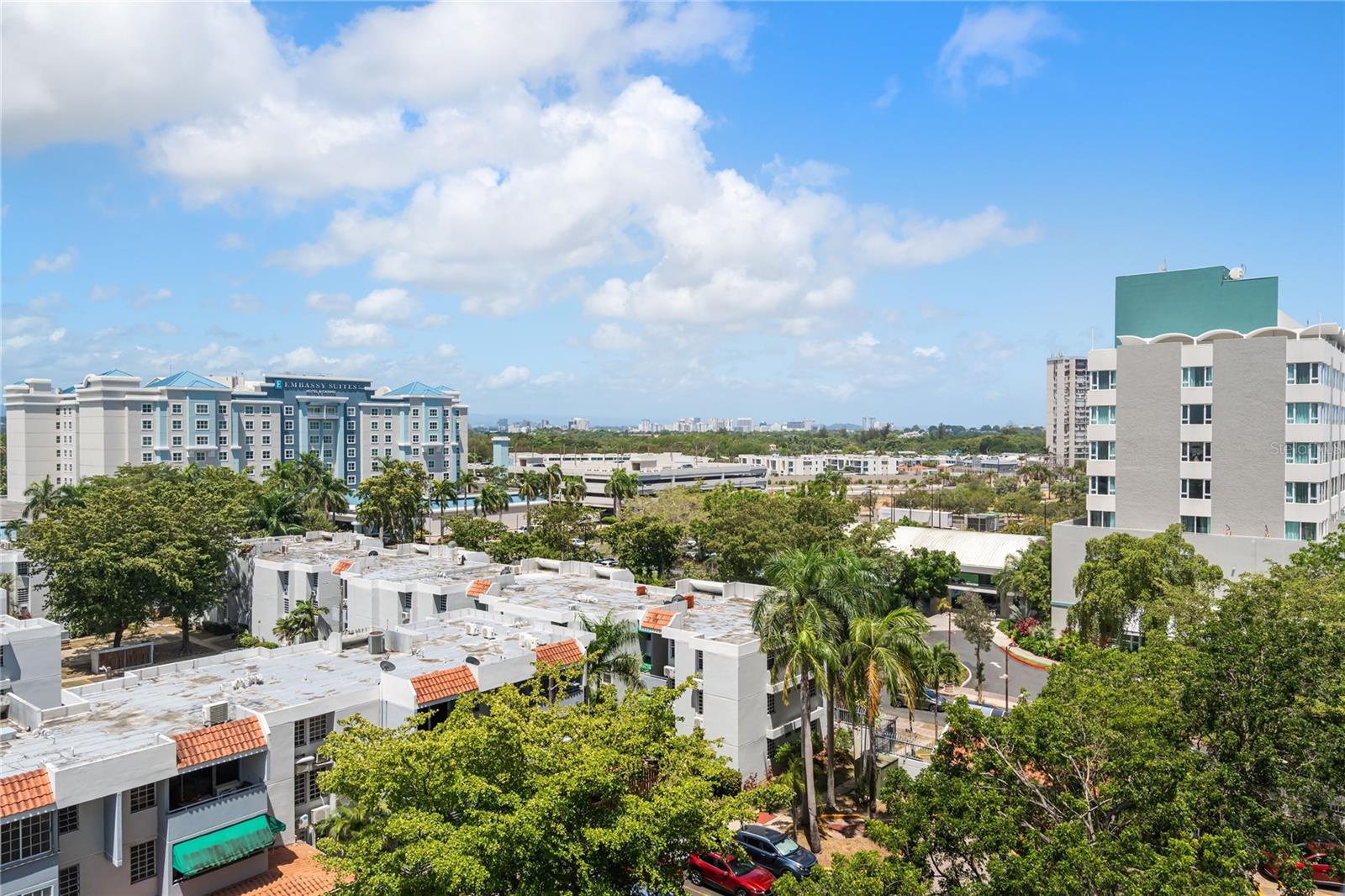 COND. TROPICANA - Residential Lease