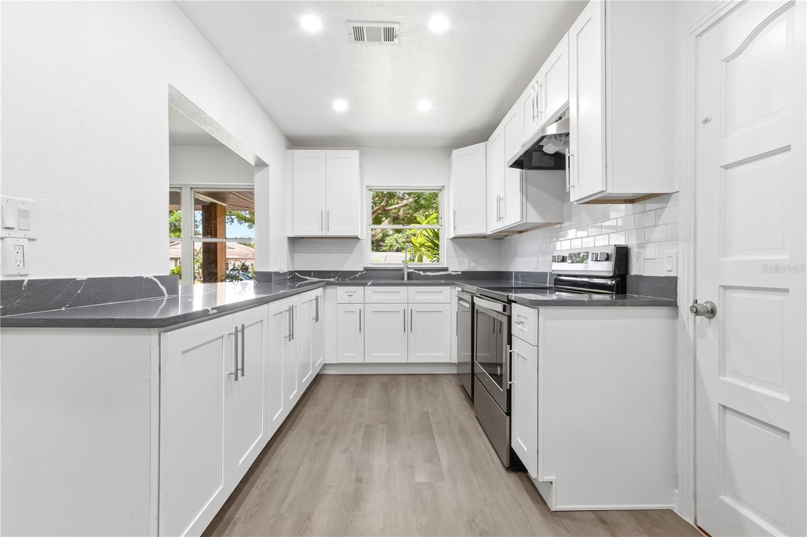 SKY CREST UNIT 4 - Residential