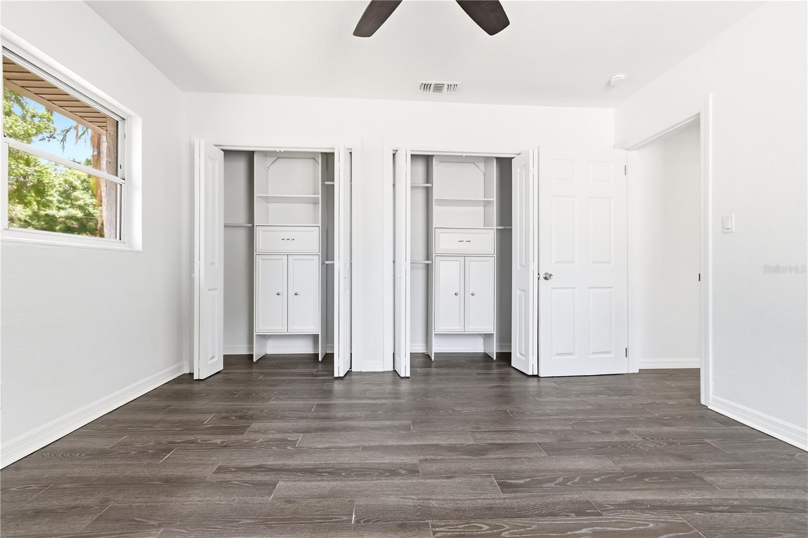 SKY CREST UNIT 4 - Residential