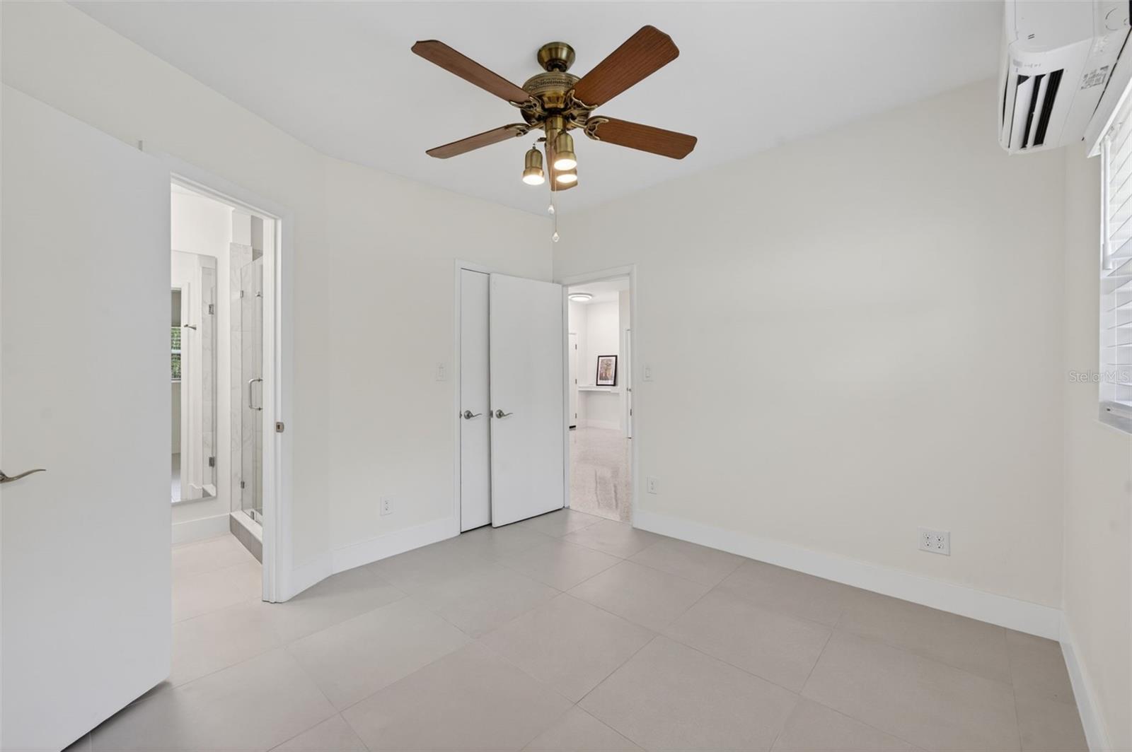 WINTER PARK MANOR - Residential