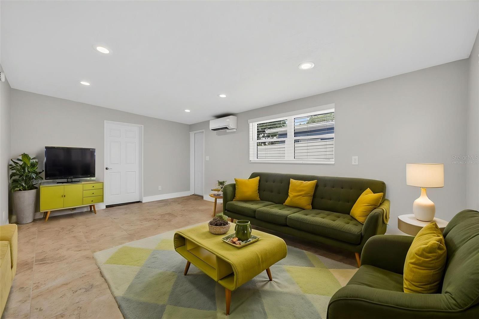 WINTER PARK MANOR - Residential
