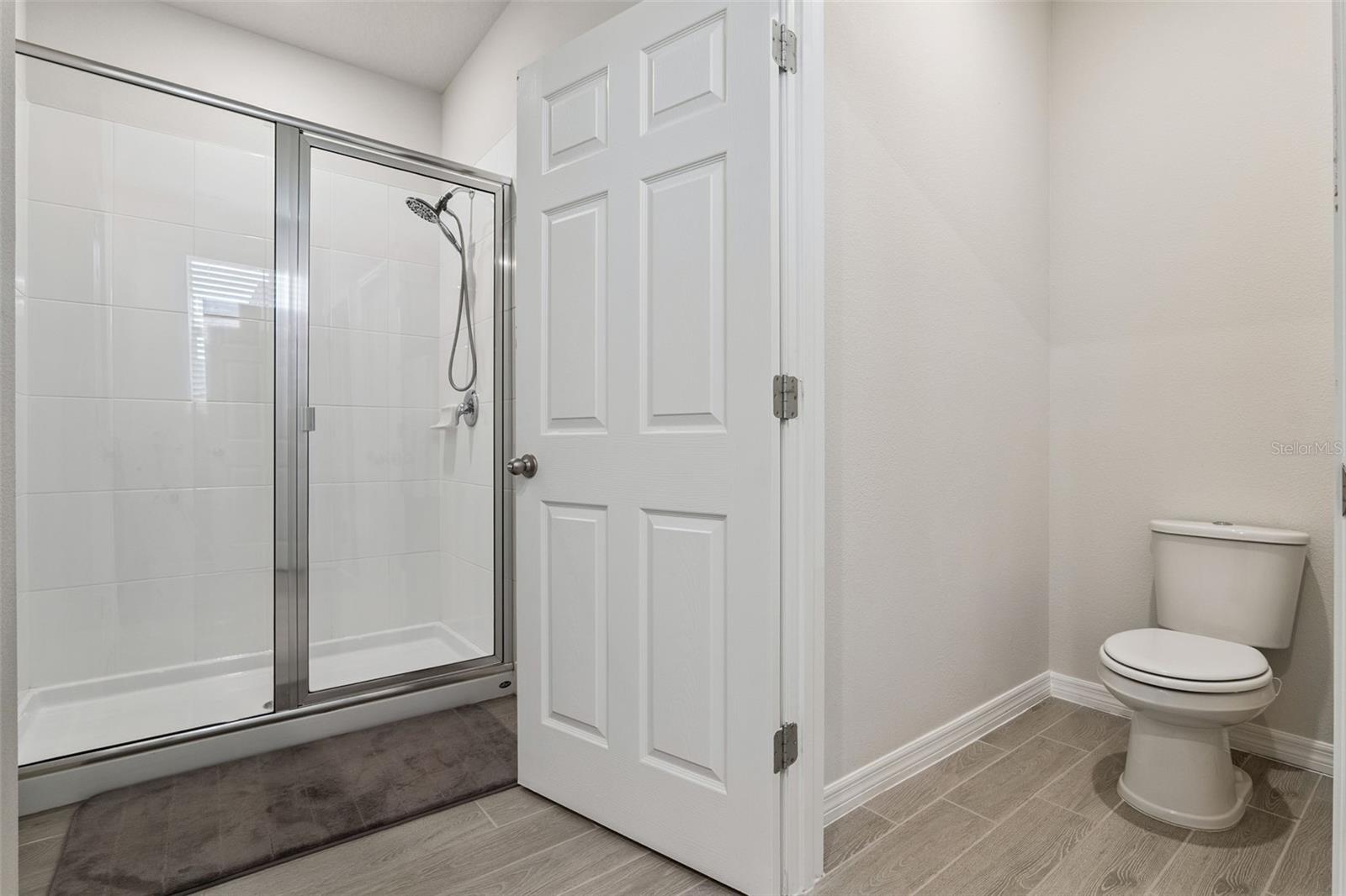 LEGACY PLACE - Residential