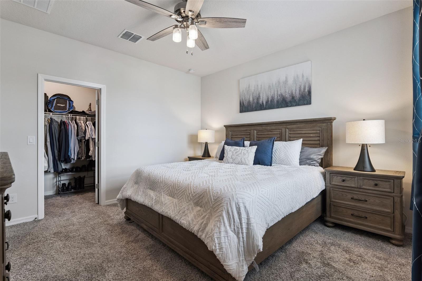 LEGACY PLACE - Residential