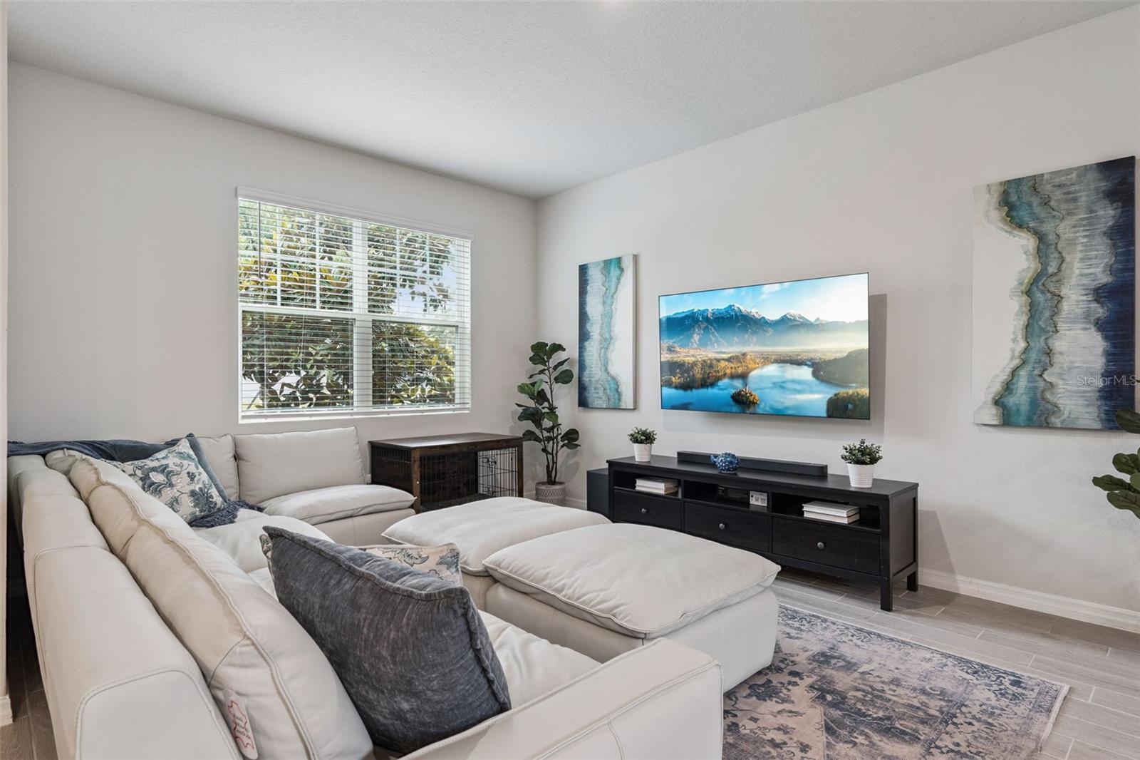 LEGACY PLACE - Residential