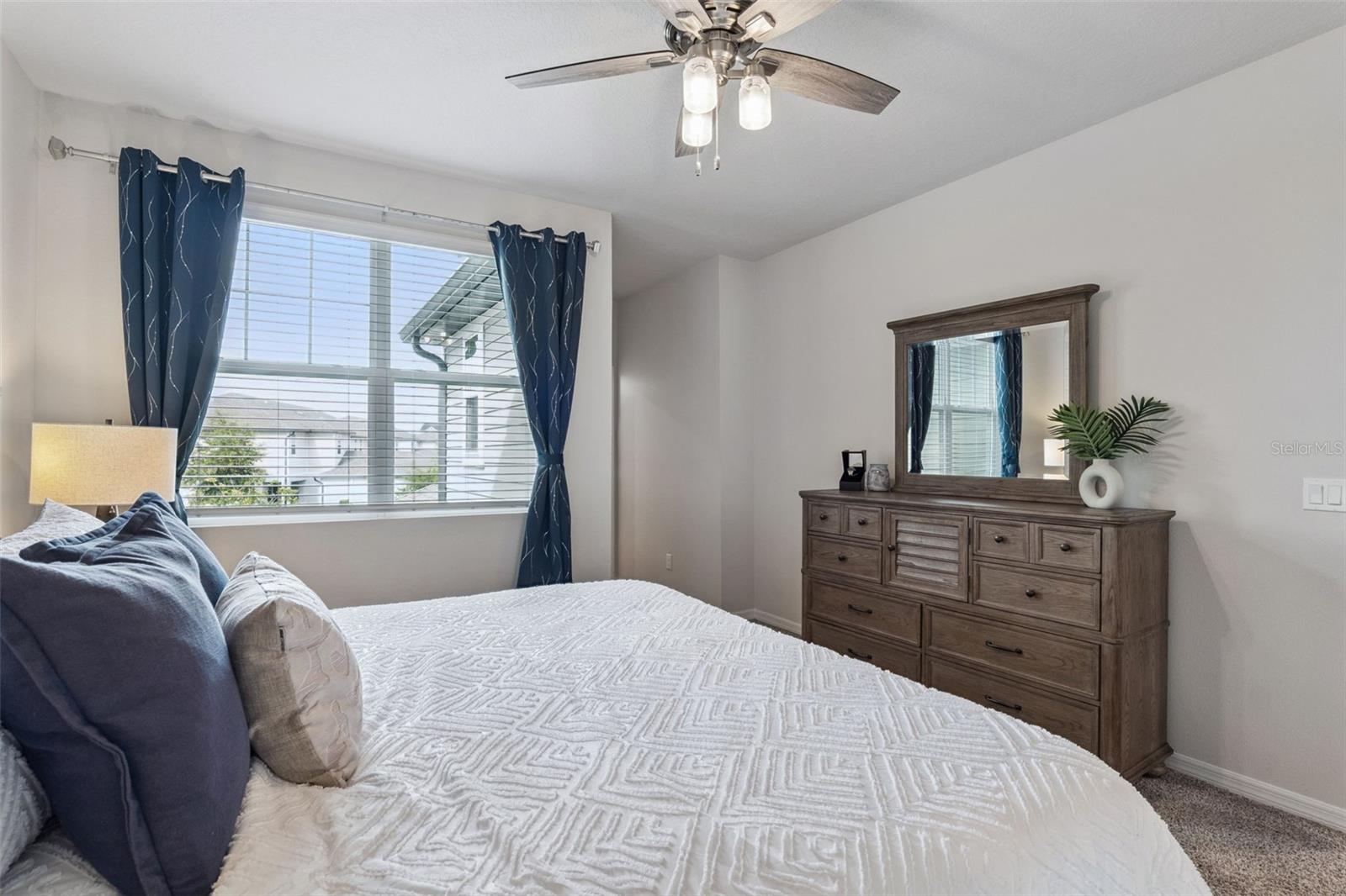 LEGACY PLACE - Residential
