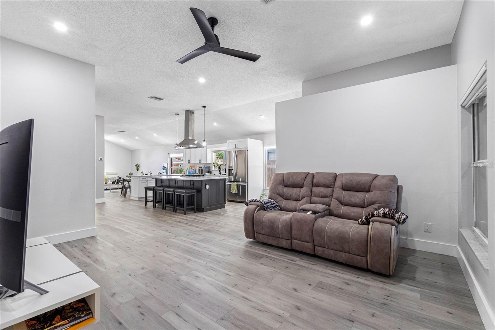 PROVIDENCE LAKES PRCL MF PHA - Residential