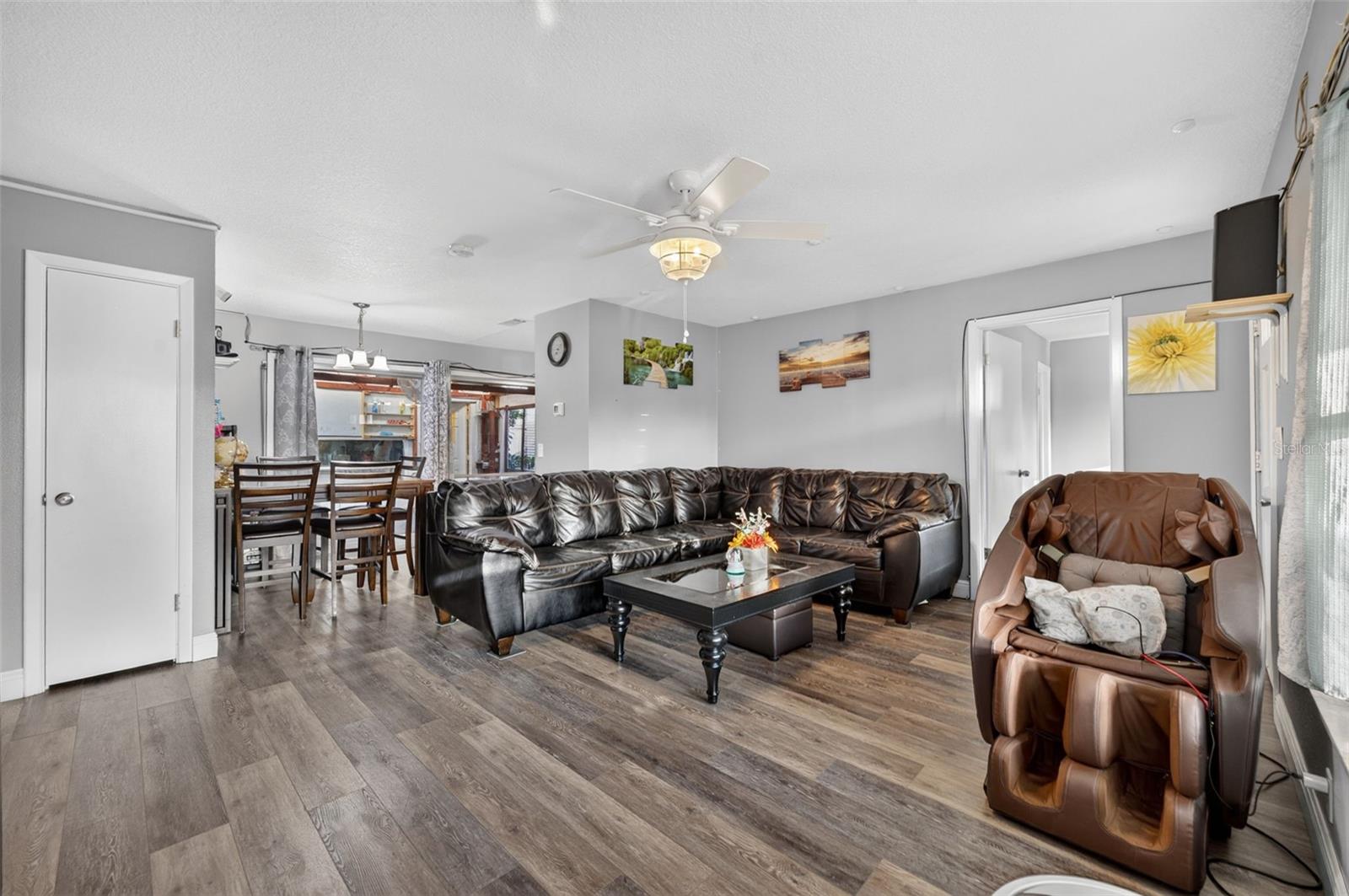 SKY LAKE OAK RIDGE SEC - Residential