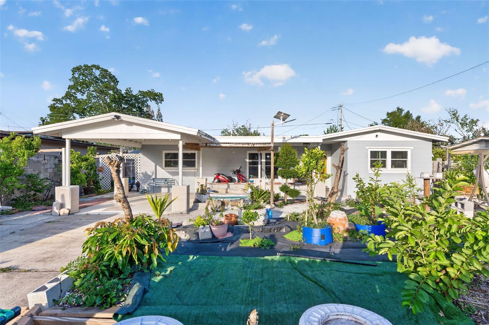 SKY LAKE OAK RIDGE SEC - Residential