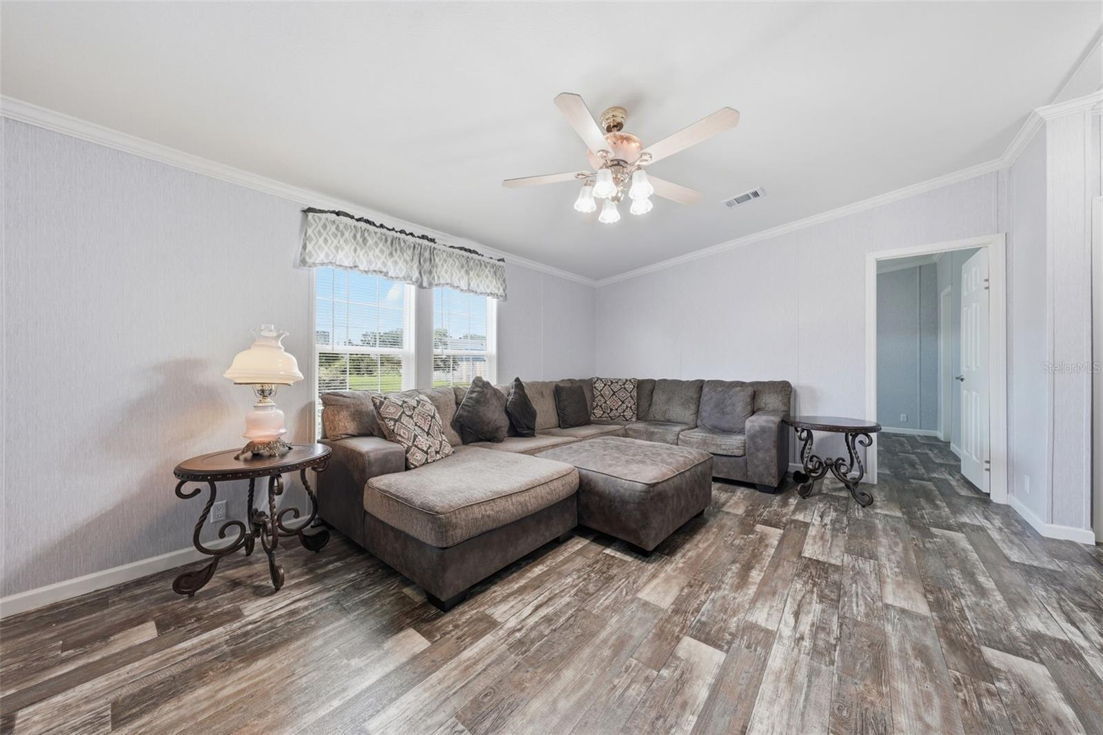 BELLEVIEW HILLS ESTATE - Residential