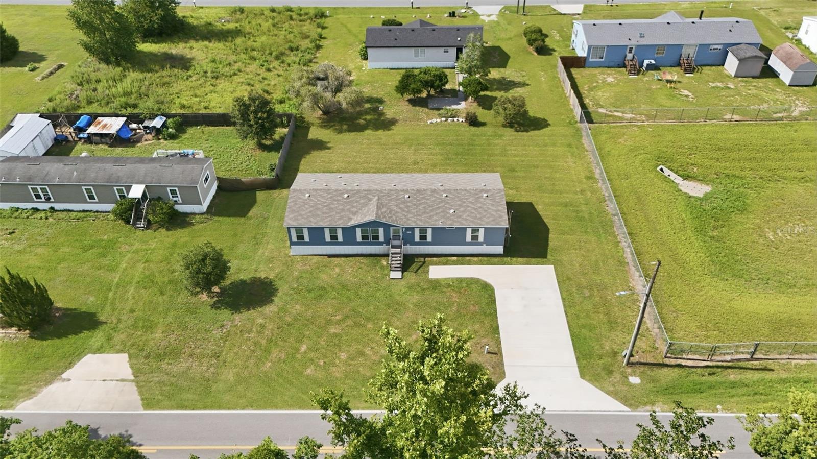 BELLEVIEW HILLS ESTATE - Residential