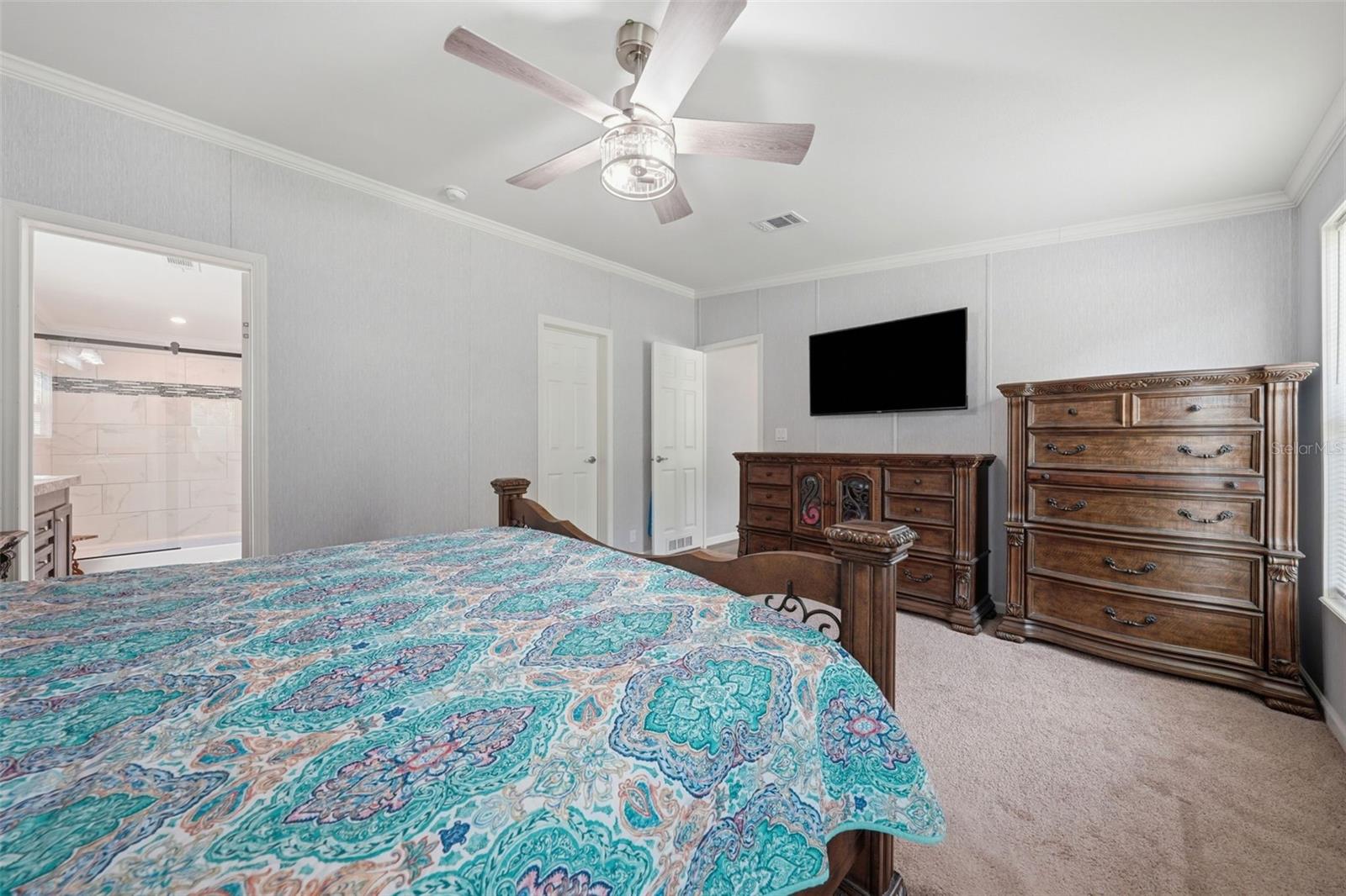 BELLEVIEW HILLS ESTATE - Residential