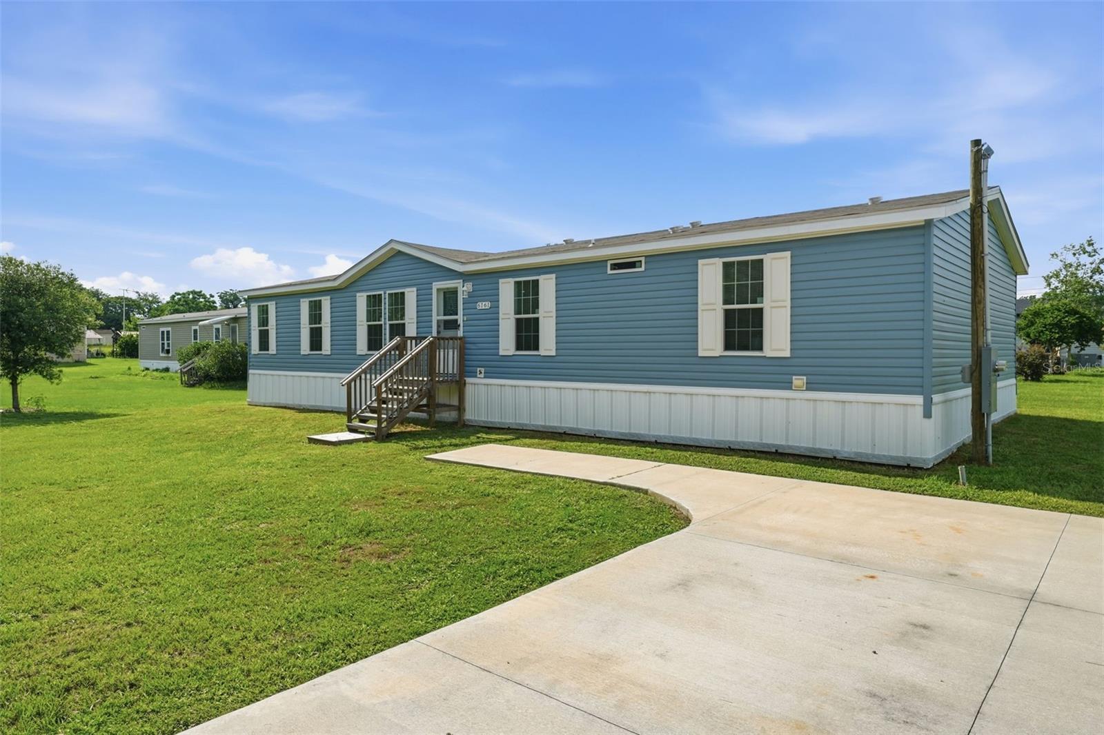 BELLEVIEW HILLS ESTATE - Residential