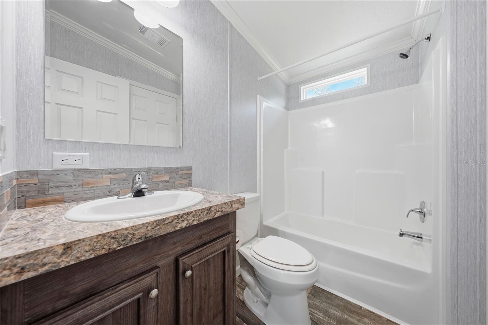 BELLEVIEW HILLS ESTATE - Residential