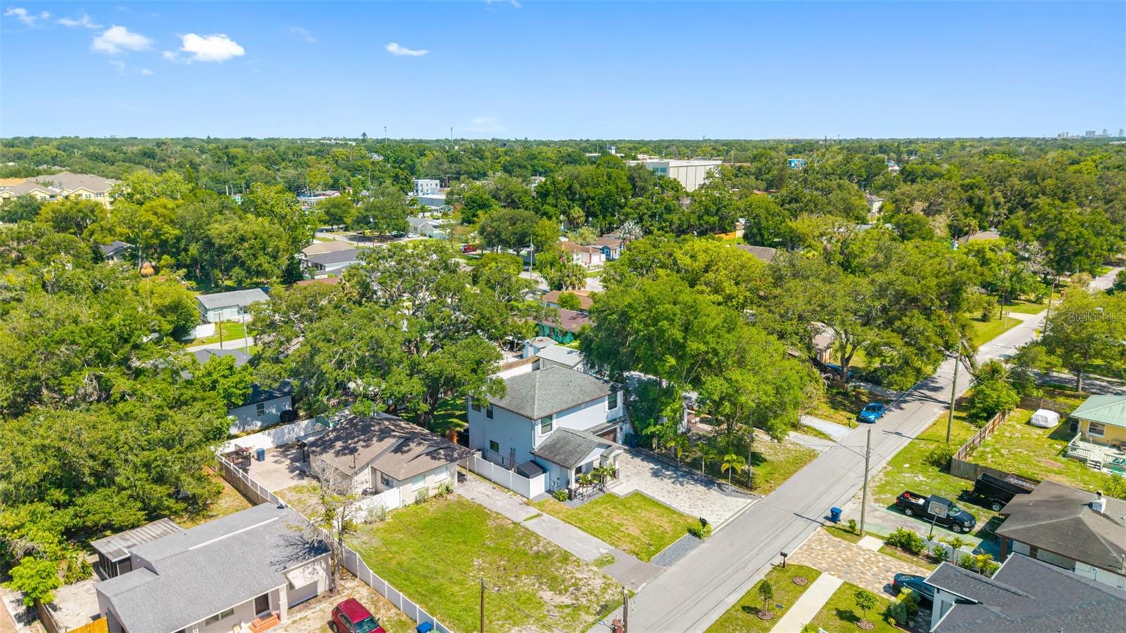 HAMNERS W E ALBIMAR - Residential