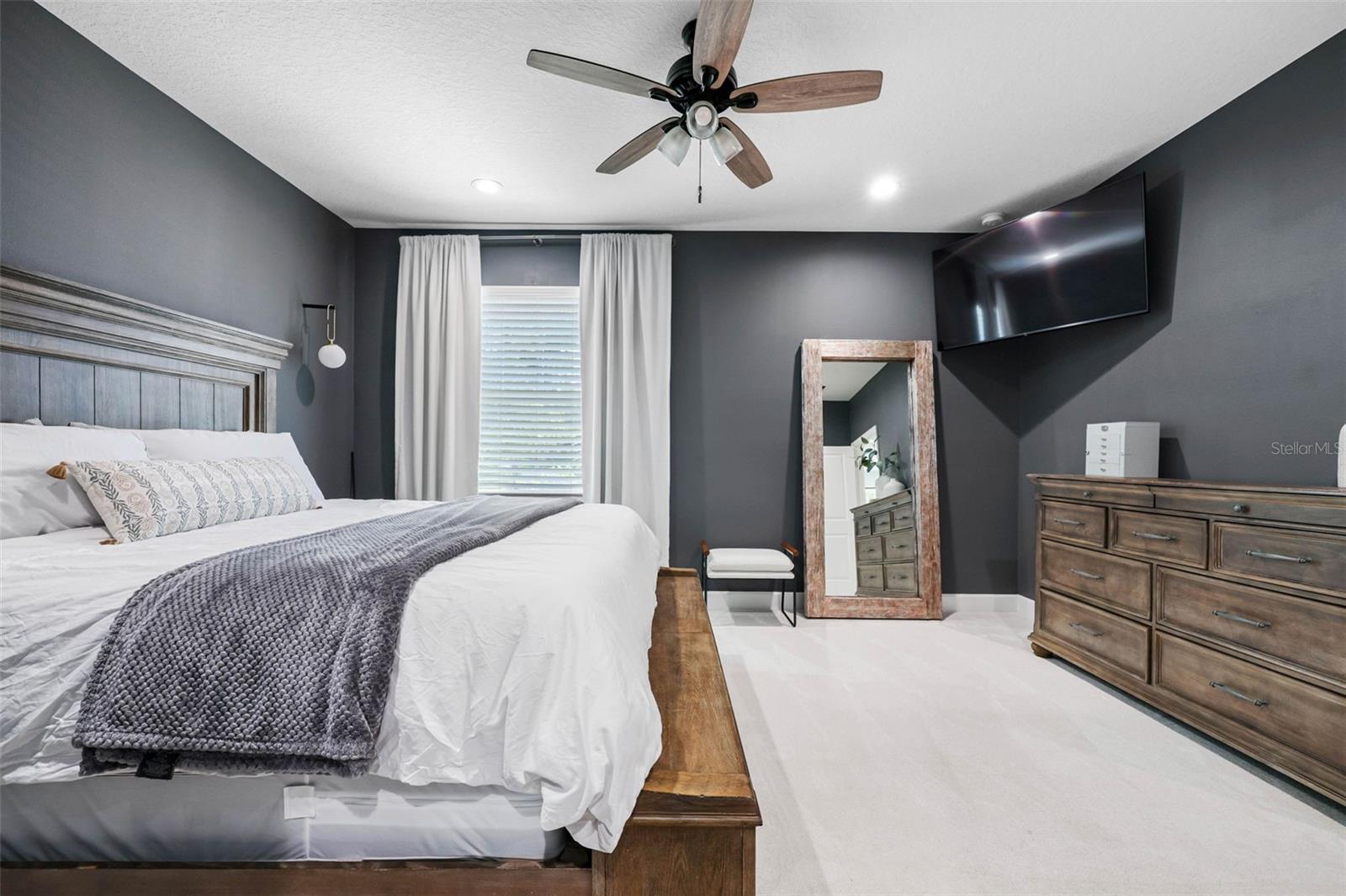 HAMNERS W E ALBIMAR - Residential