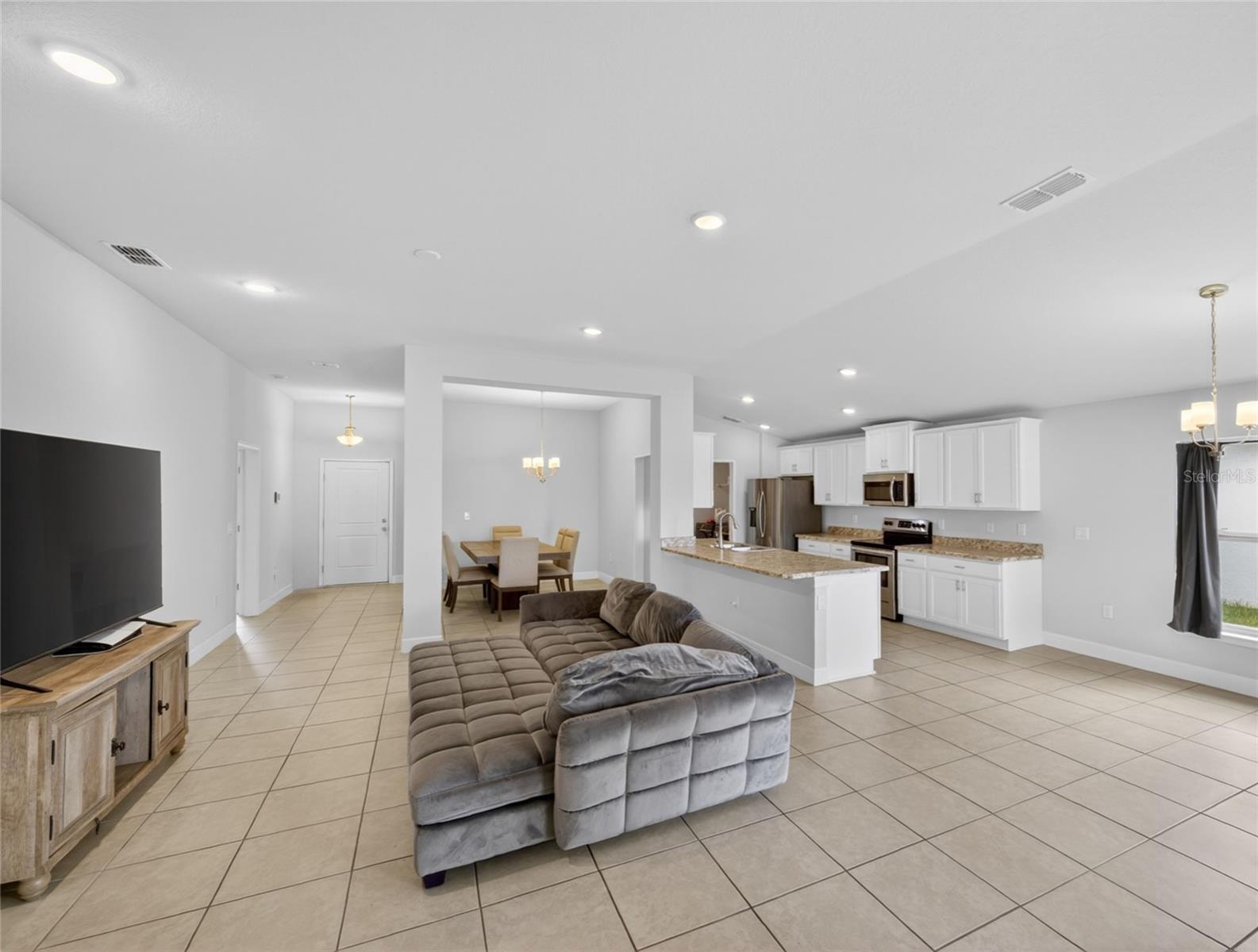 CITRUS LANDING - Residential
