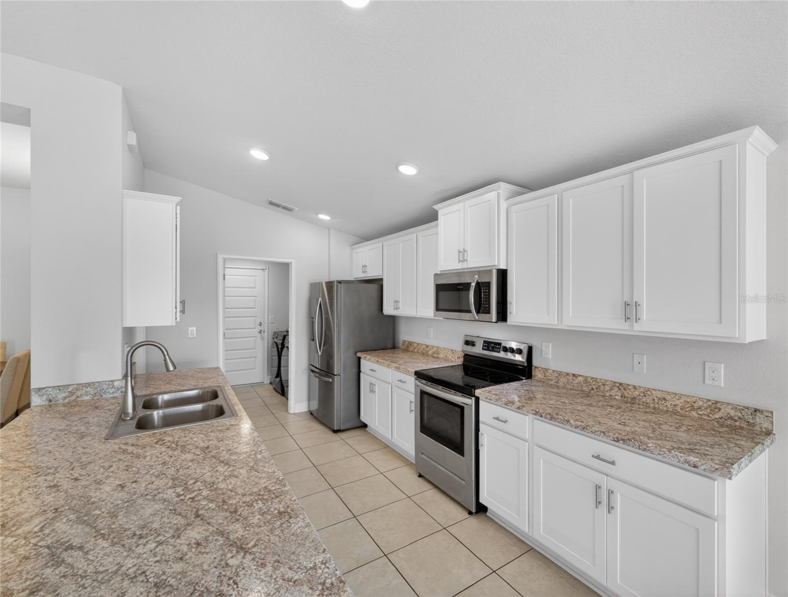 CITRUS LANDING - Residential