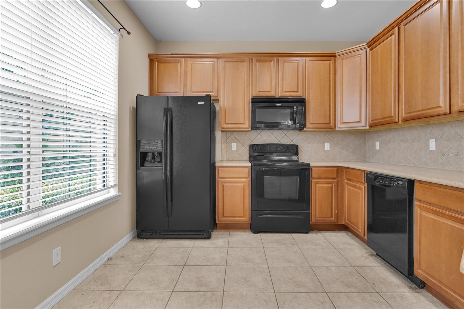 SCHOONER COVE A CONDO PH - Residential
