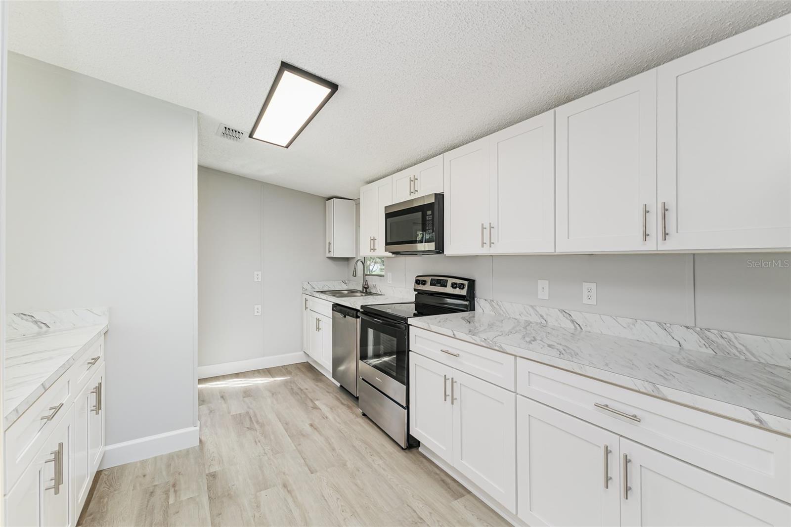 OAKWOOD ESTS - Residential
