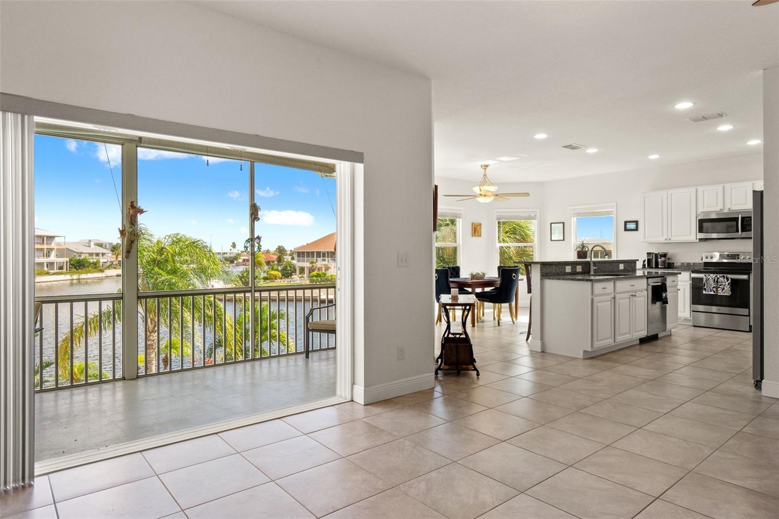 HERNANDO BEACH - Residential