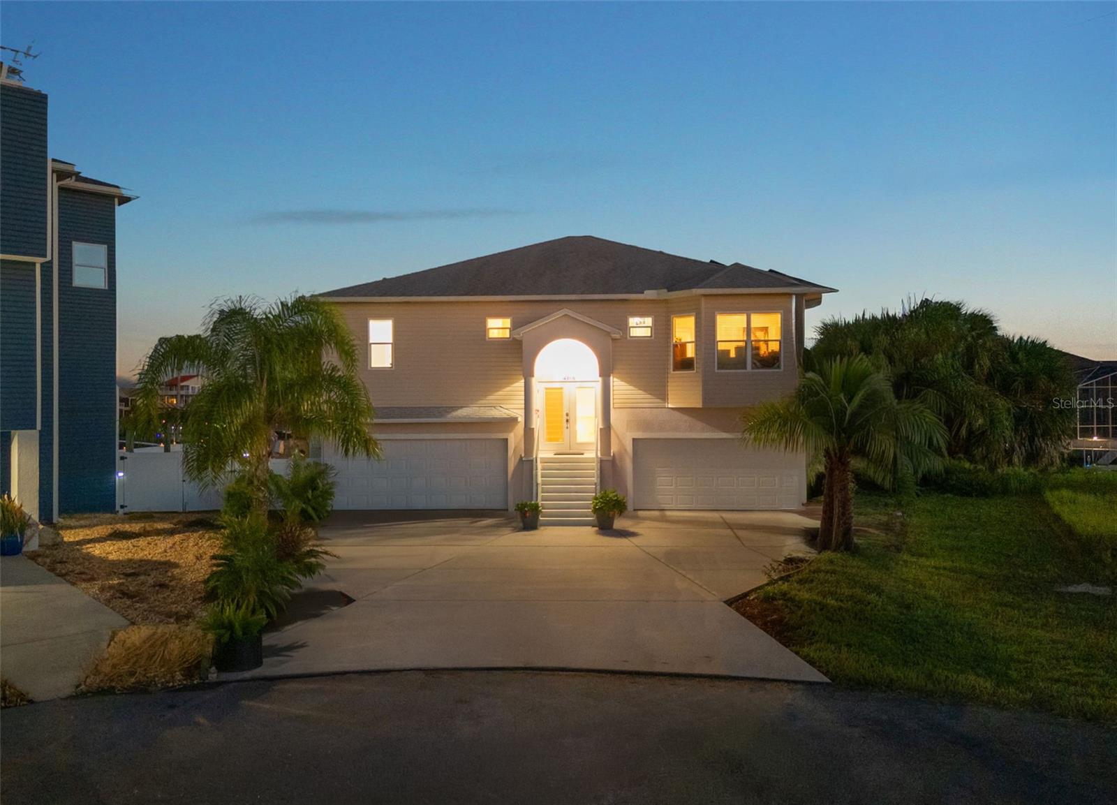 HERNANDO BEACH - Residential