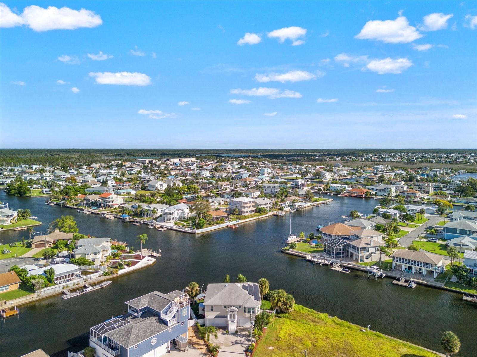 HERNANDO BEACH - Residential