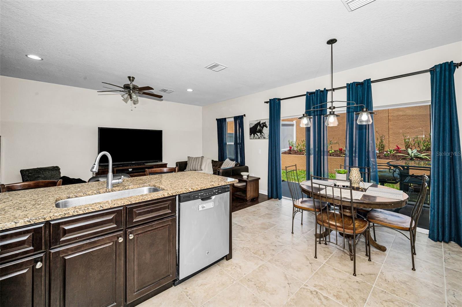 TOWNHOMES AT BRITTANY PARK - Residential