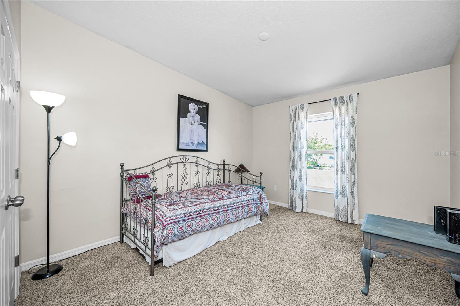 TOWNHOMES AT BRITTANY PARK - Residential