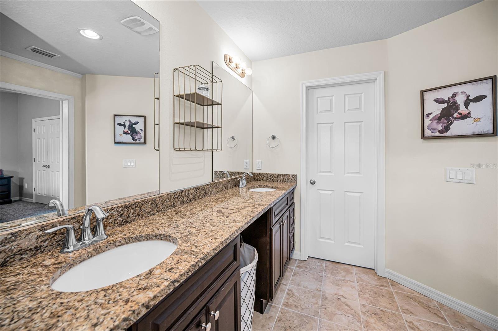 TOWNHOMES AT BRITTANY PARK - Residential