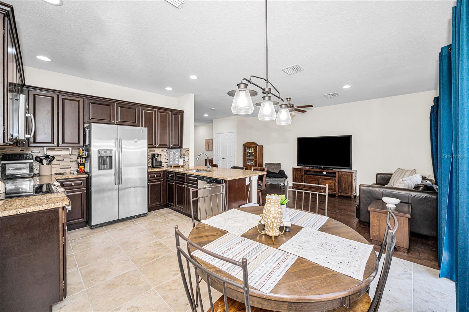 TOWNHOMES AT BRITTANY PARK - Residential