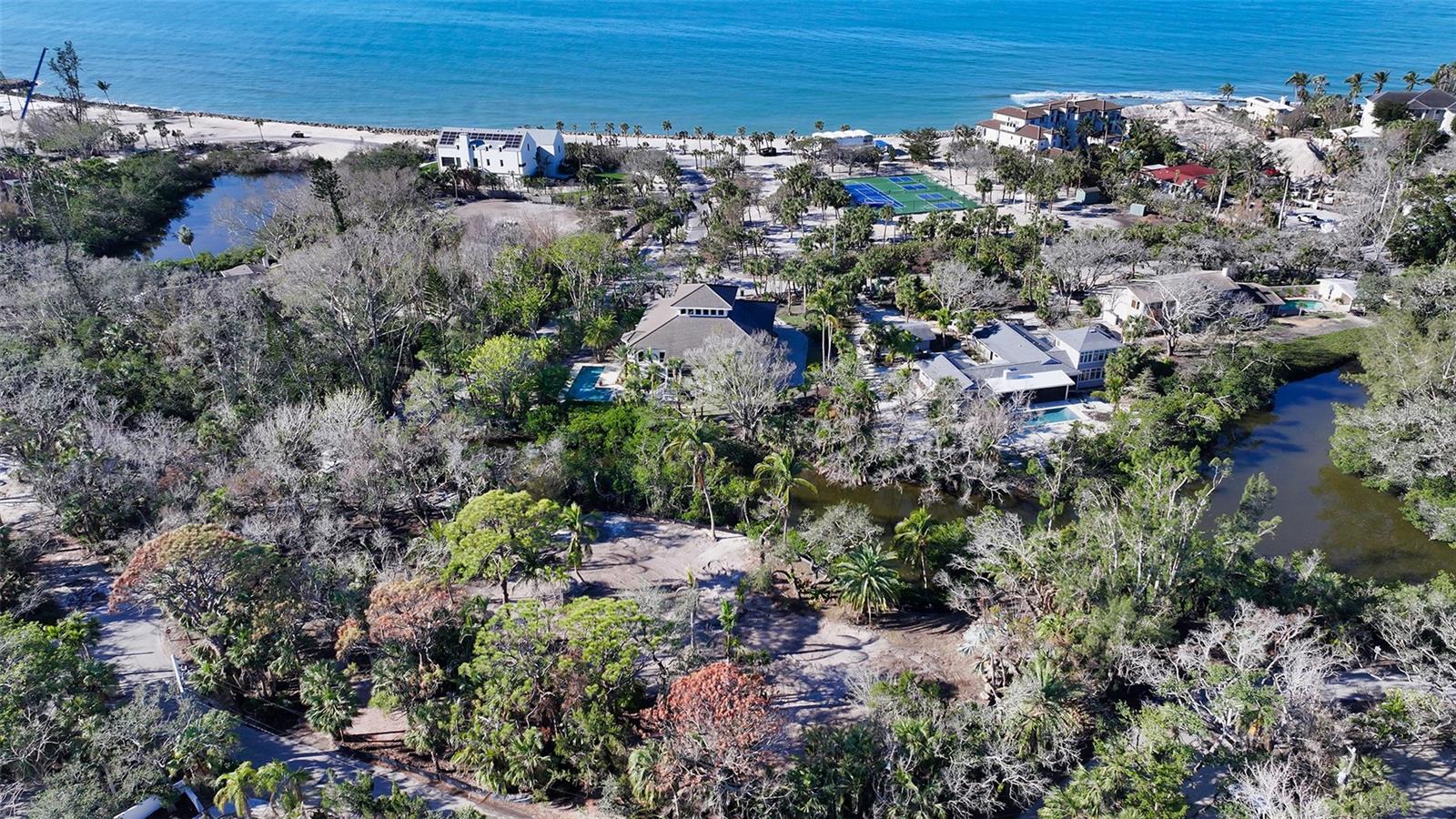 SIESTA PROPERTIES INC - Land