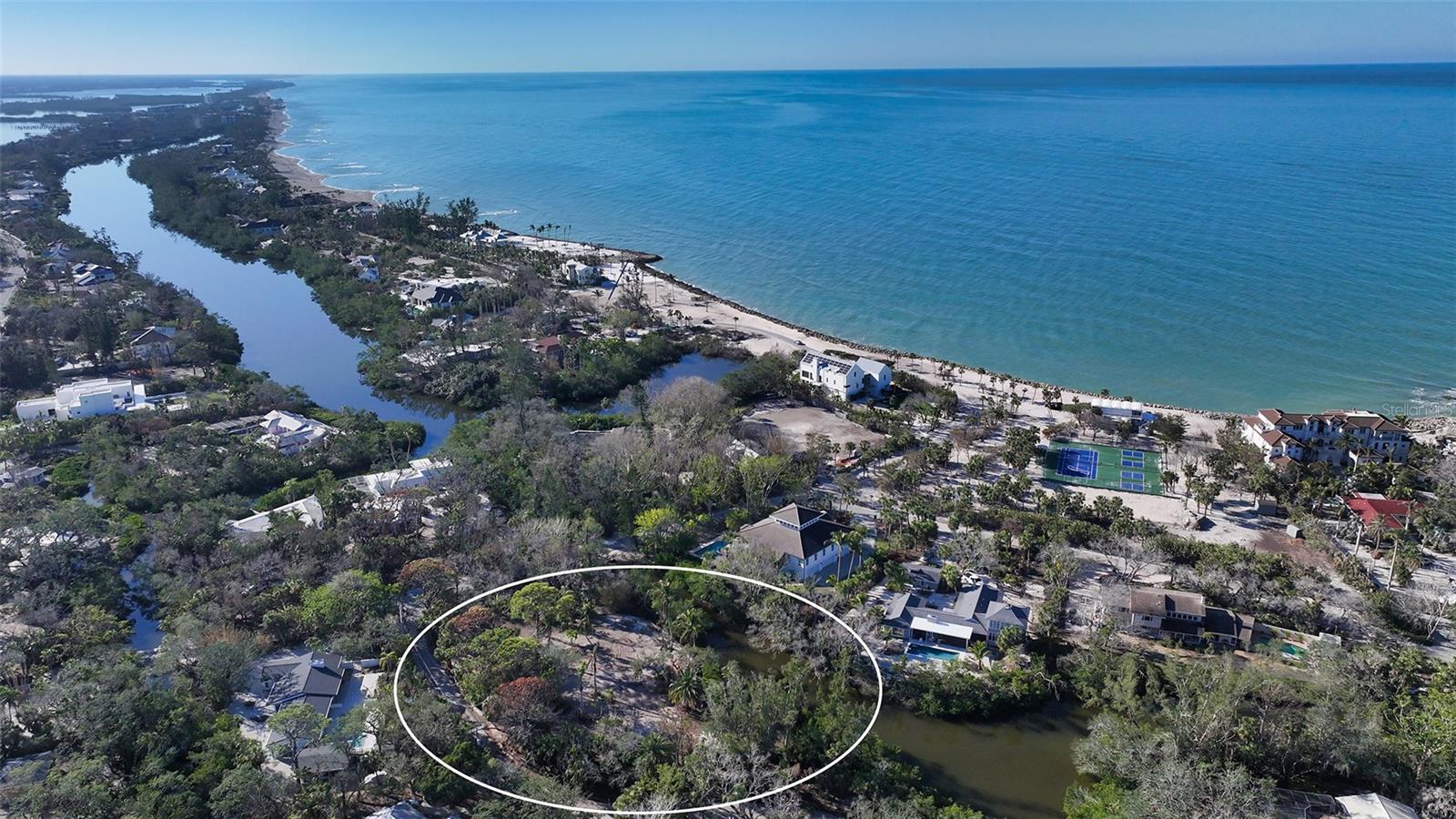SIESTA PROPERTIES INC - Land
