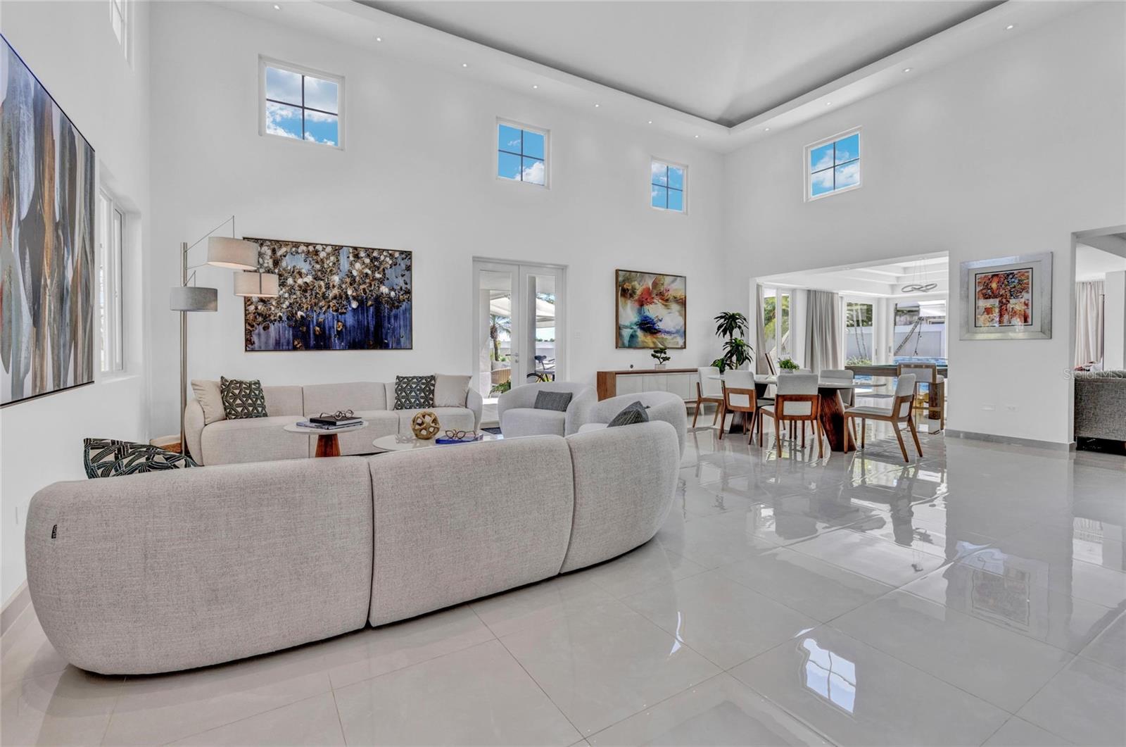 SABANERA DORADO - Residential
