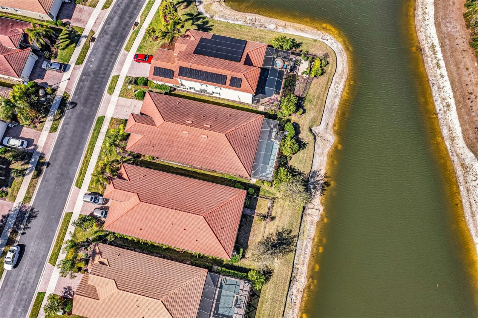 CARIBBEAN VILLAGE - Residential