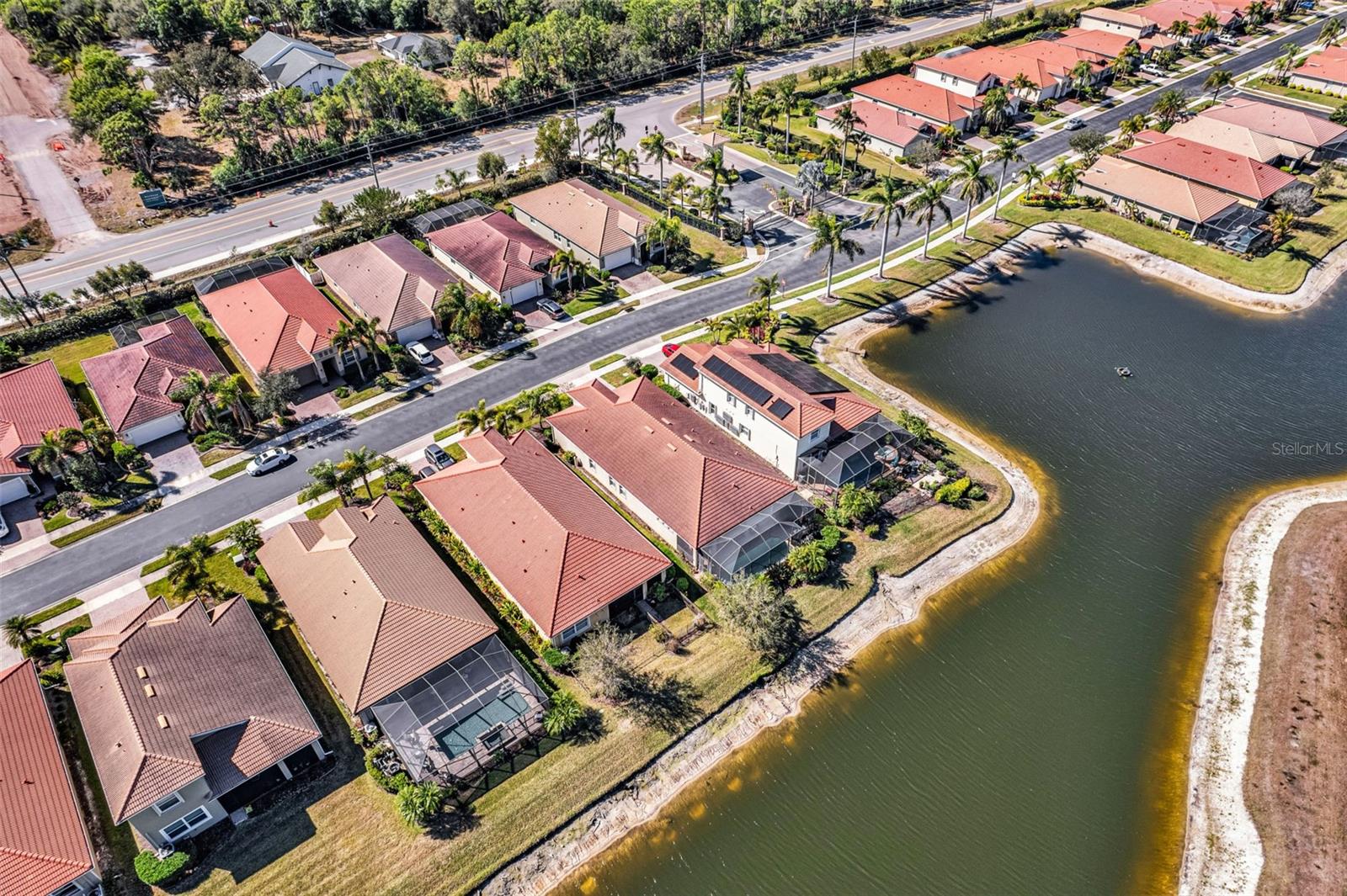 CARIBBEAN VILLAGE - Residential