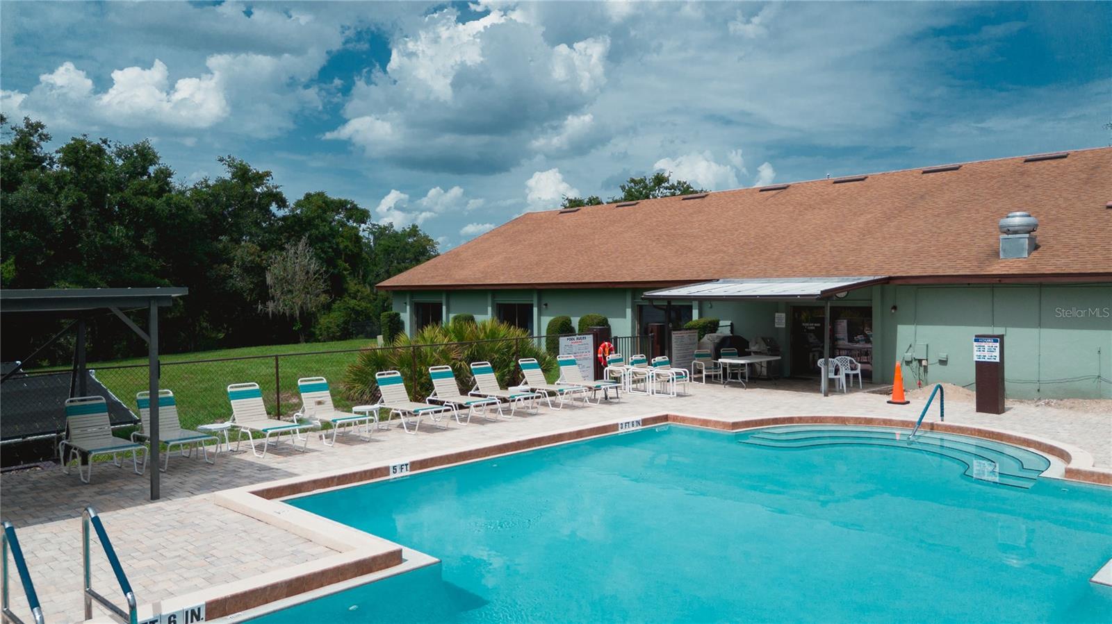 NATURES EDGE RESORT PH 01 - Residential