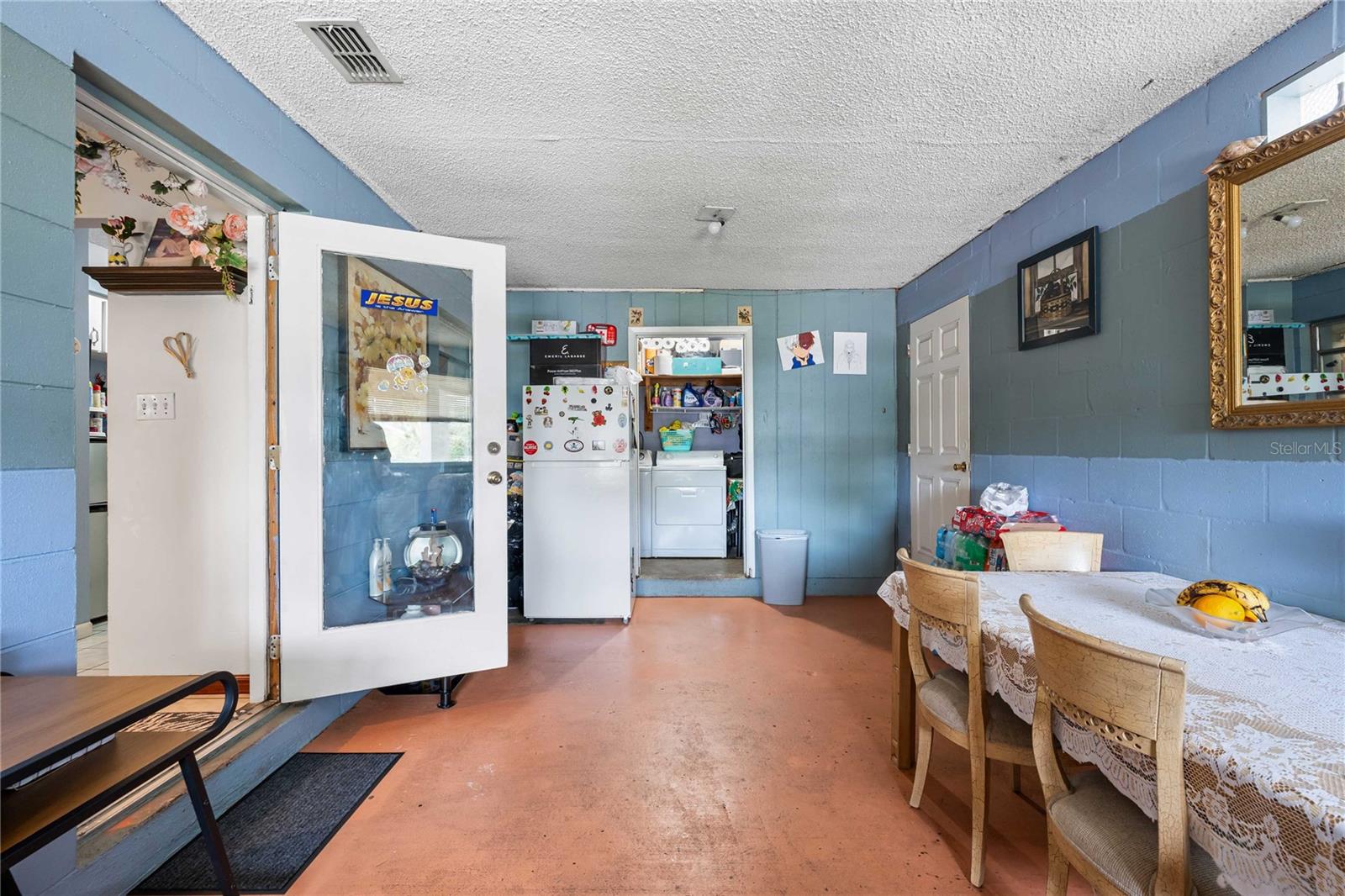 ELBA HEIGHTS - Residential