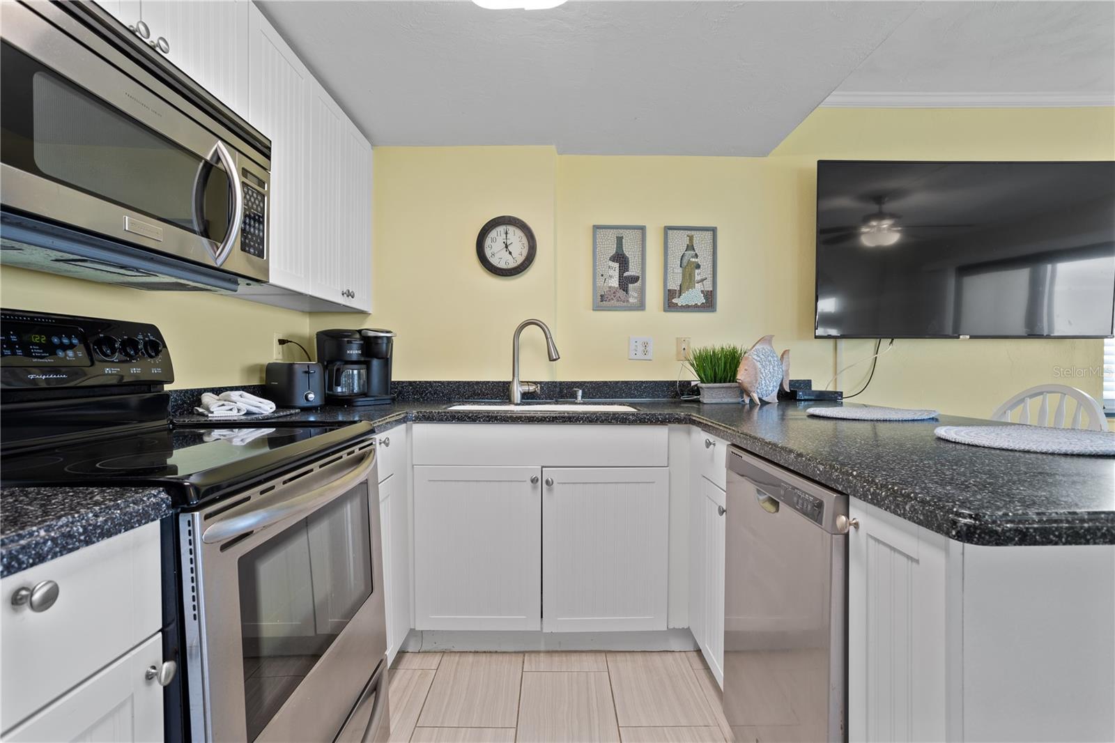SUNGLOW RESORT CONDO - Residential
