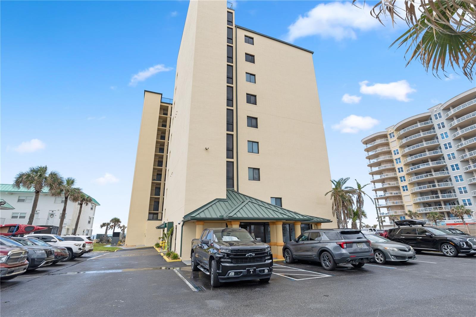 SUNGLOW RESORT CONDO - Residential