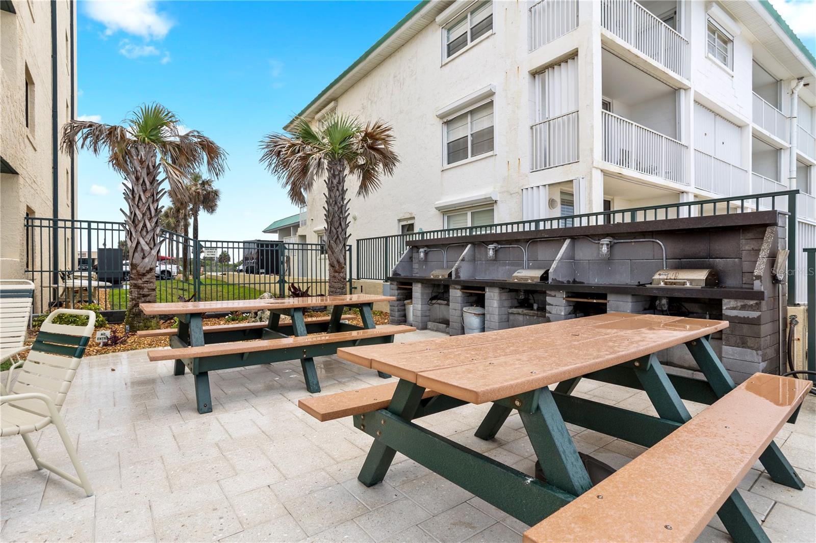 SUNGLOW RESORT CONDO - Residential