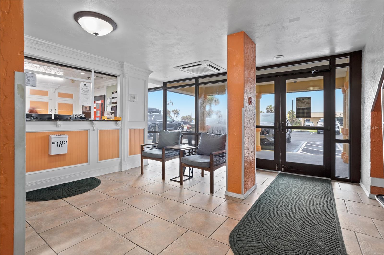 SUNGLOW RESORT CONDO - Residential