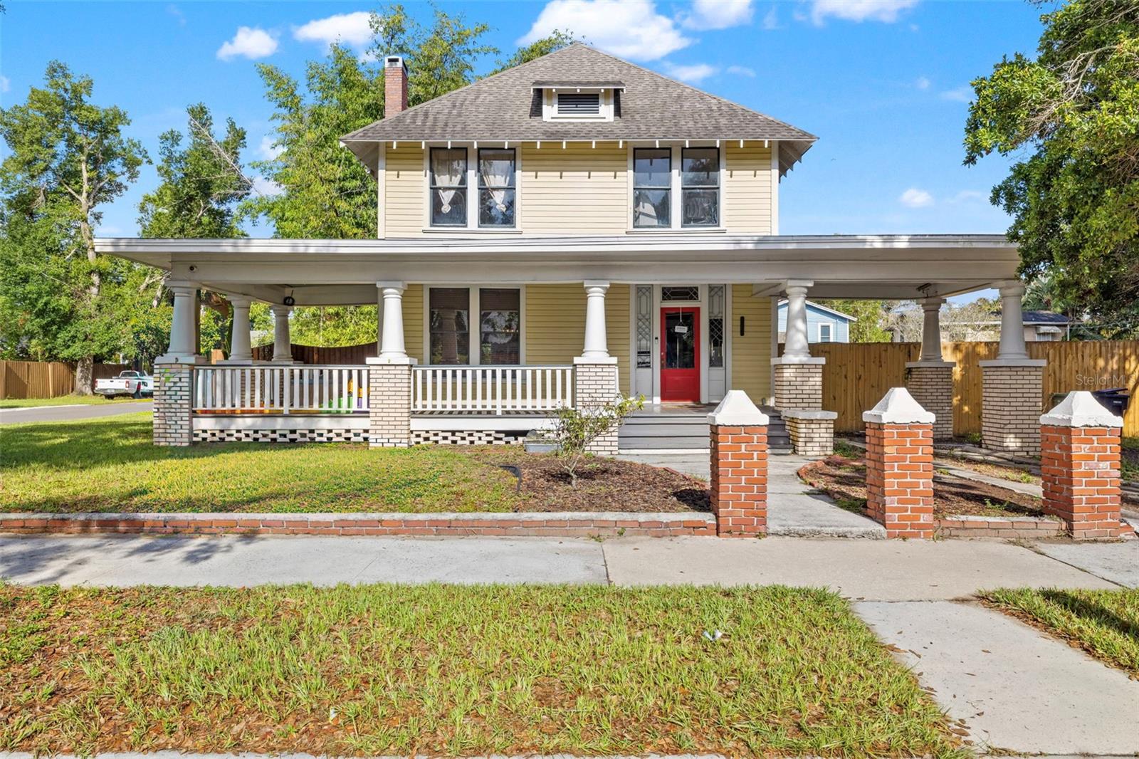 SEMINOLE HEIGHTS OF NORTH TAMPA - Residential Income