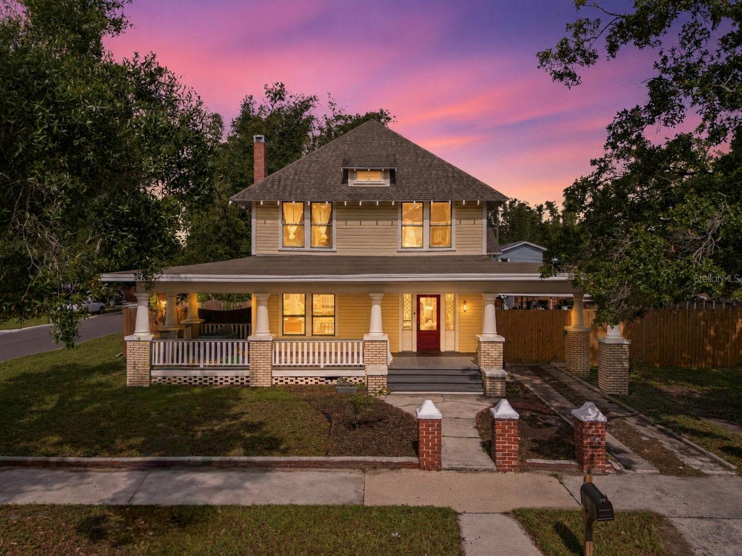 SEMINOLE HEIGHTS OF NORTH TAMPA - Residential Income