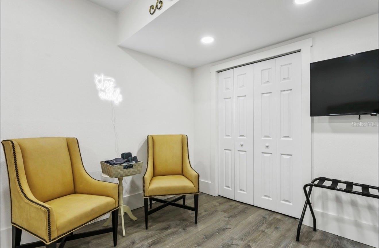 SEMINOLE HEIGHTS OF NORTH TAMPA - Residential Income