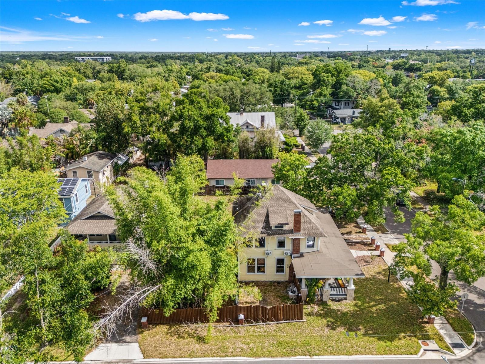 SEMINOLE HEIGHTS OF NORTH TAMPA - Residential Income