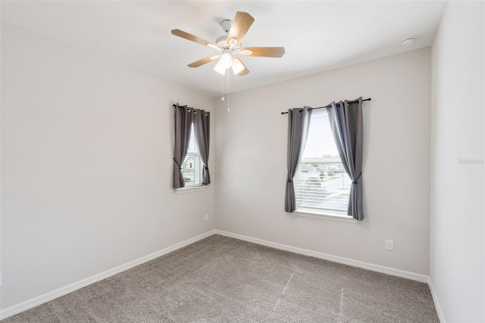 STONEWOOD ESTATES - Residential