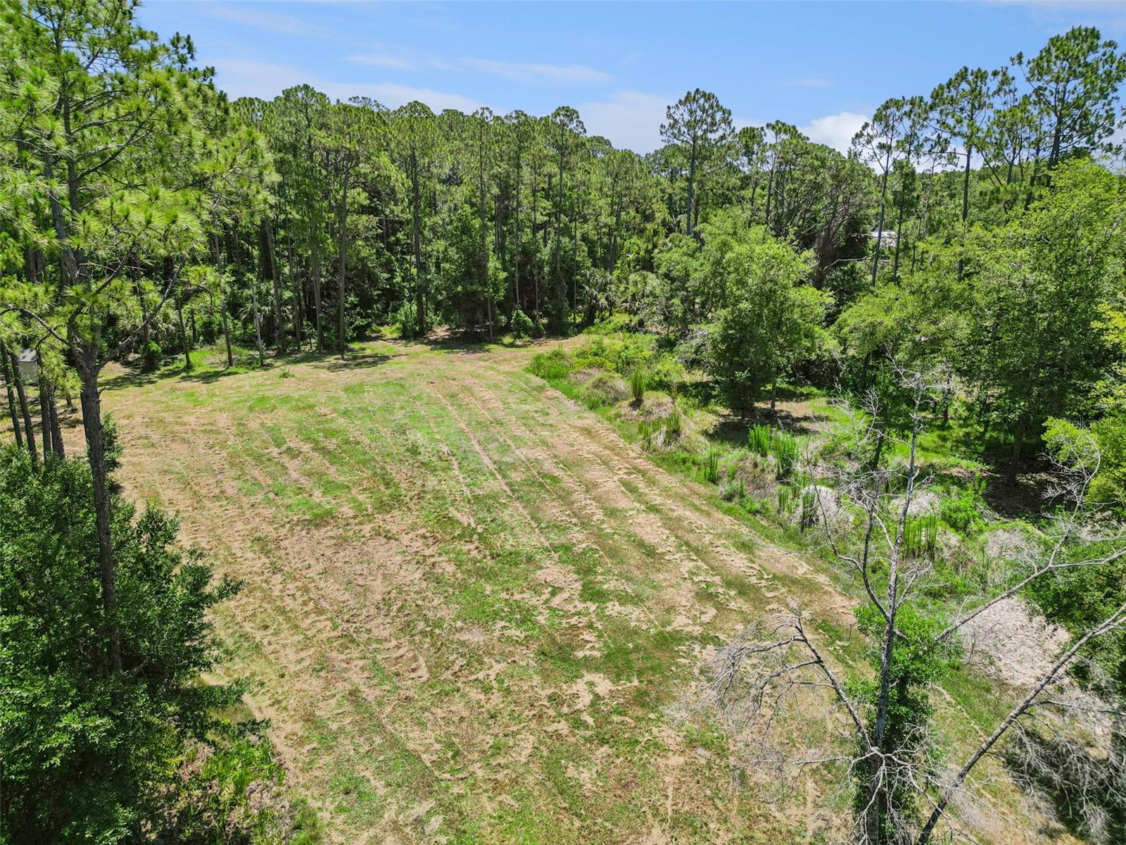 INDIAN RIVER PARK - Land