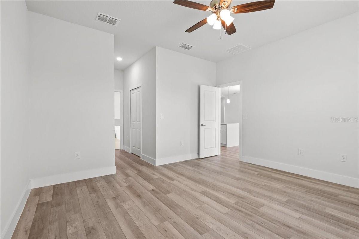 INDIAN LAKE ESTATES - Residential