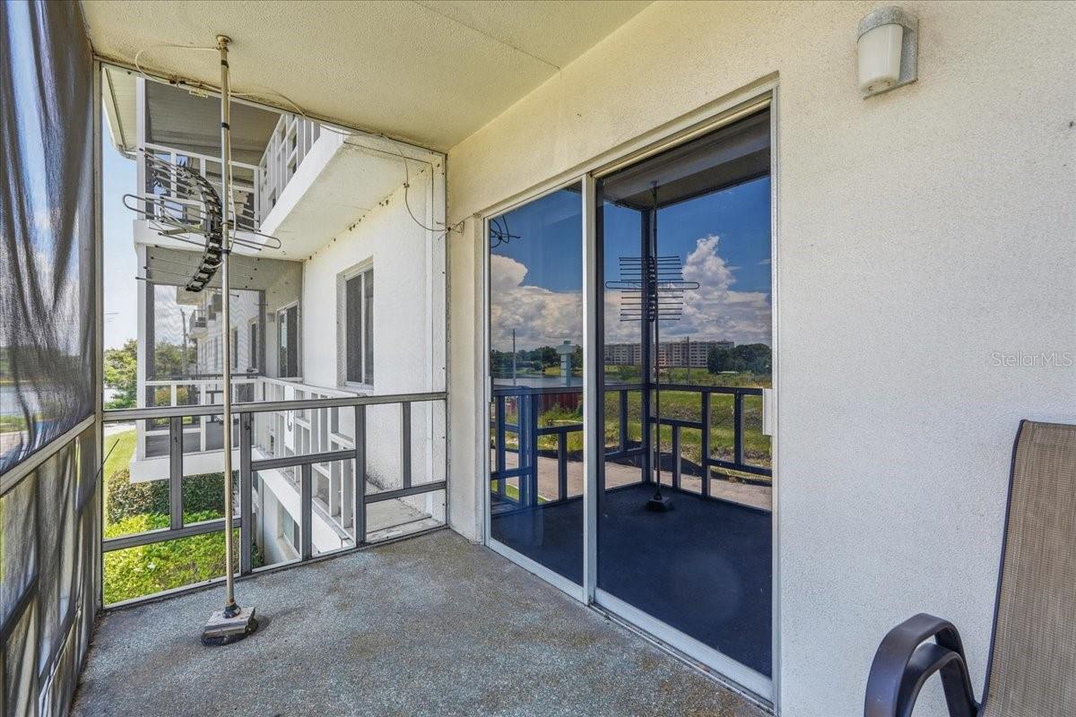 WINTER HAVEN HARBOUR APTS CONDO - Residential