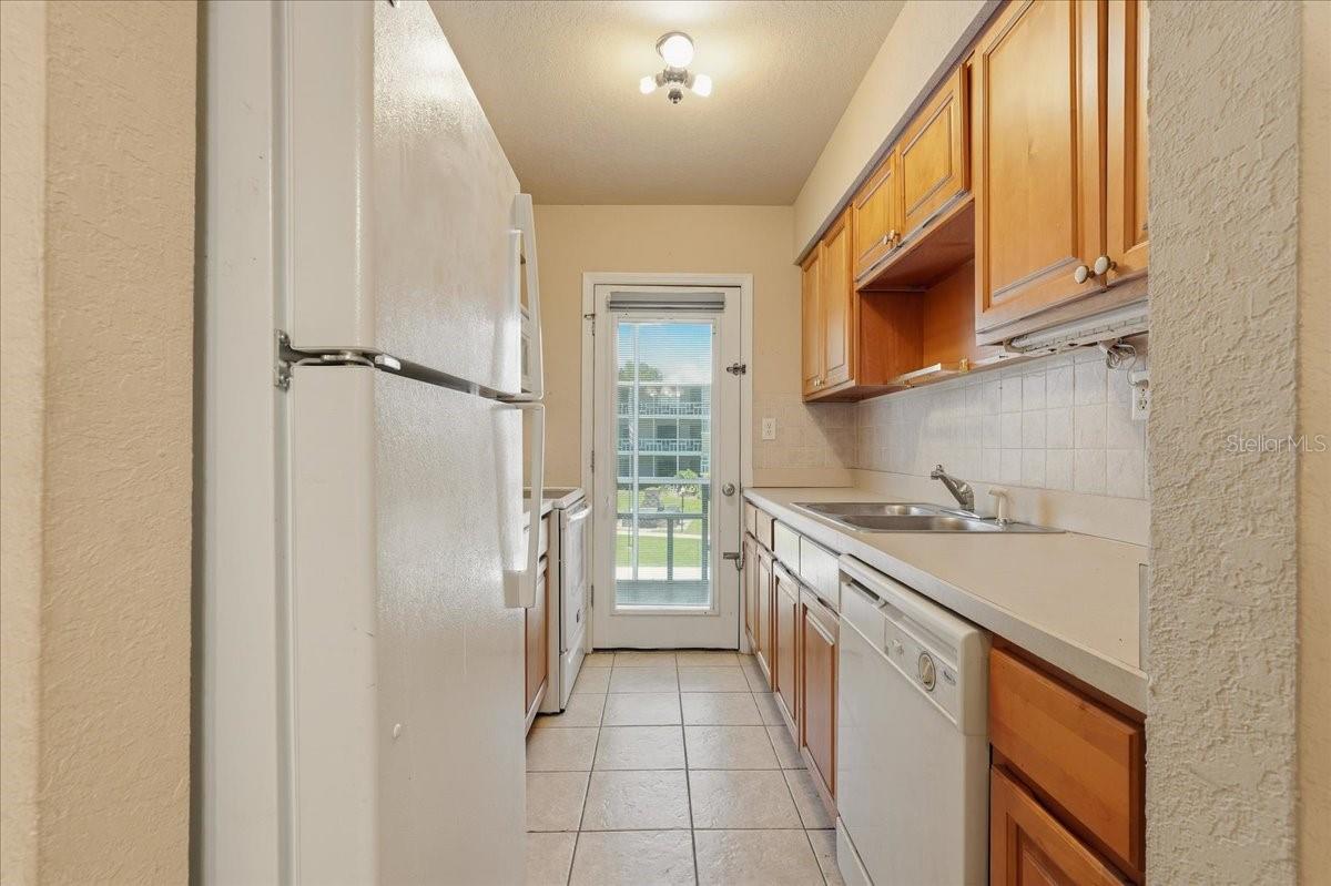 WINTER HAVEN HARBOUR APTS CONDO - Residential